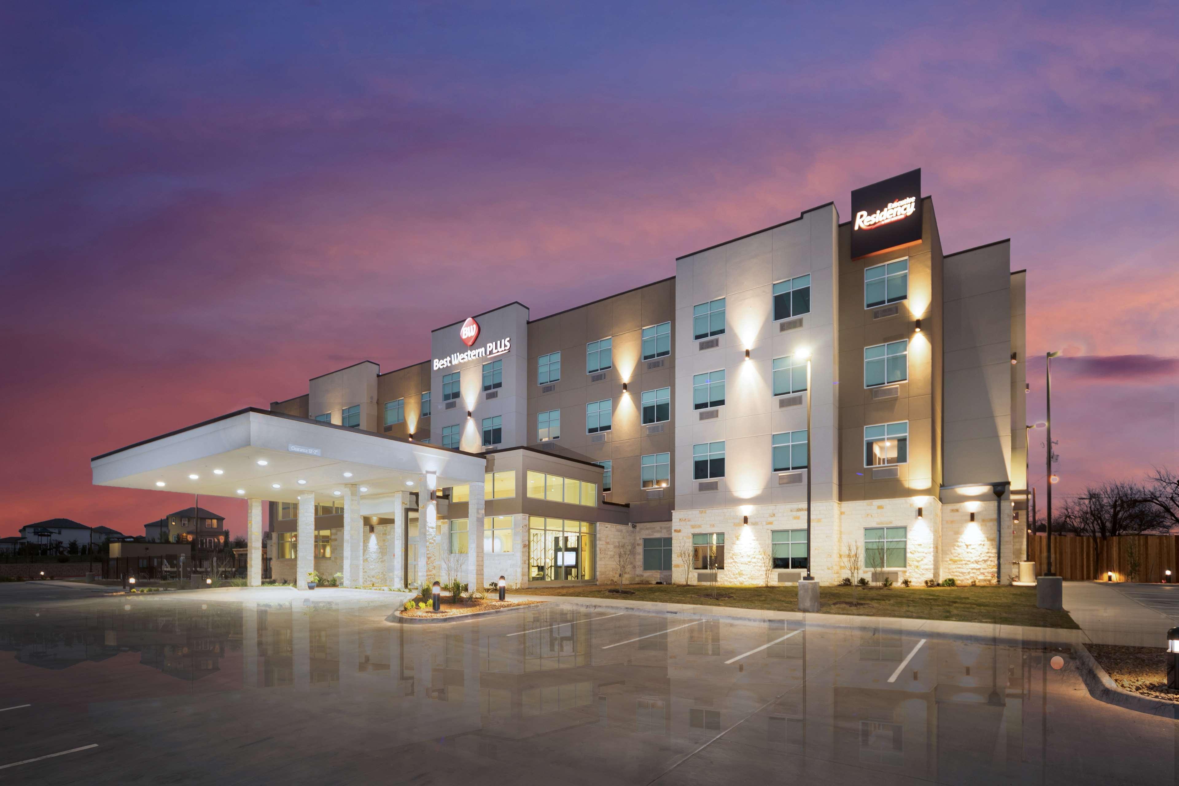 Best Western Plus Executive Residency Austin - Round Rock Pflugerville Exteriör bild