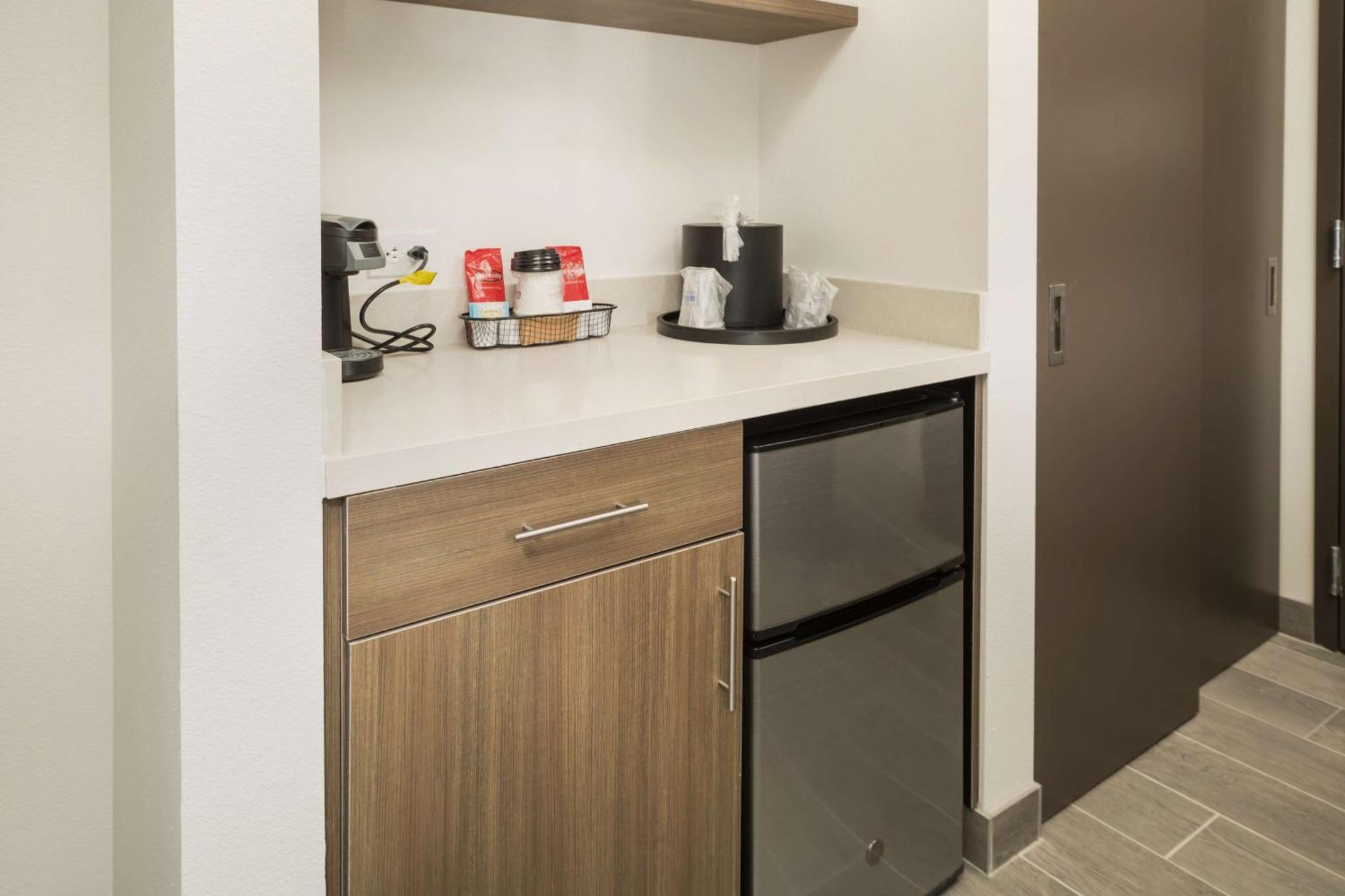 Best Western Plus Executive Residency Austin - Round Rock Pflugerville Exteriör bild